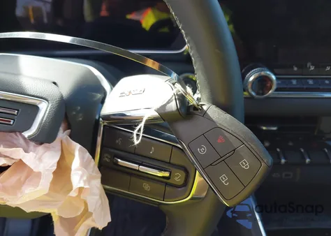 2025 GMC Canyon 4Wd Elevation from USA, damaged, VIN 1GTP2BEKXS1227238